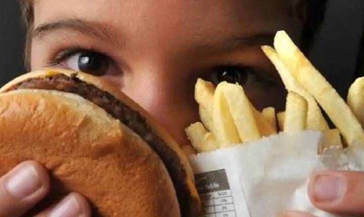 Controle do colesterol deve começar na infância, alerta cardiologista