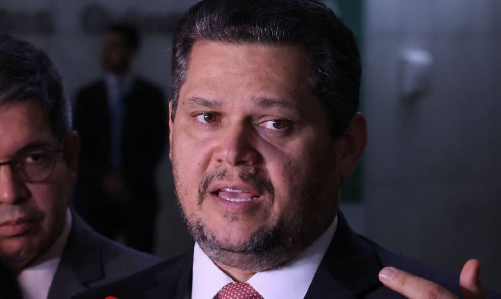 Senado deve votar PEC da aposentadoria de agentes até 15 de julho