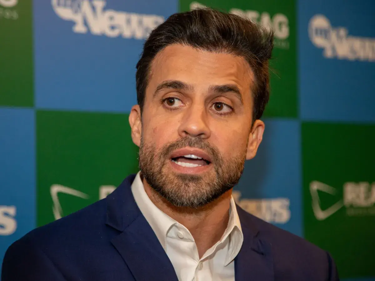Marçal tem vitória parcial no TSE