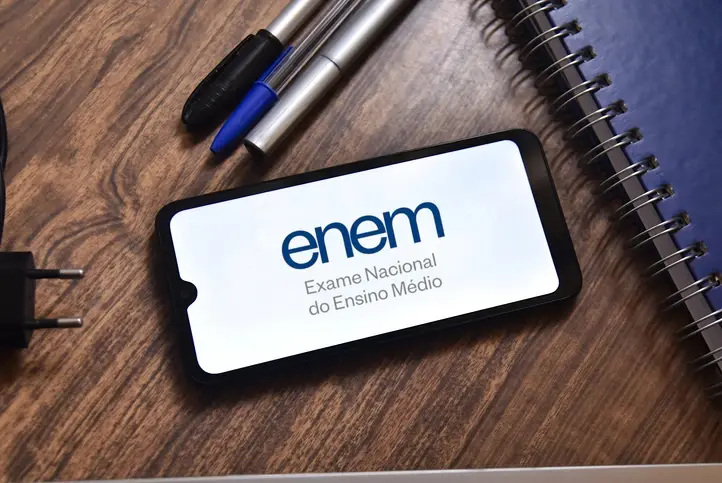 Enem tem mais de 5 milhões de inscritos: mulheres são 63,98% do total e 13,8 mil participantes têm mais de 60 anos